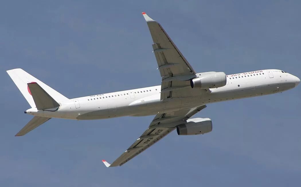 Tupolev tu-204. Ту 120. Tupolev tu-204. Ту 144 77114. Ту 120.