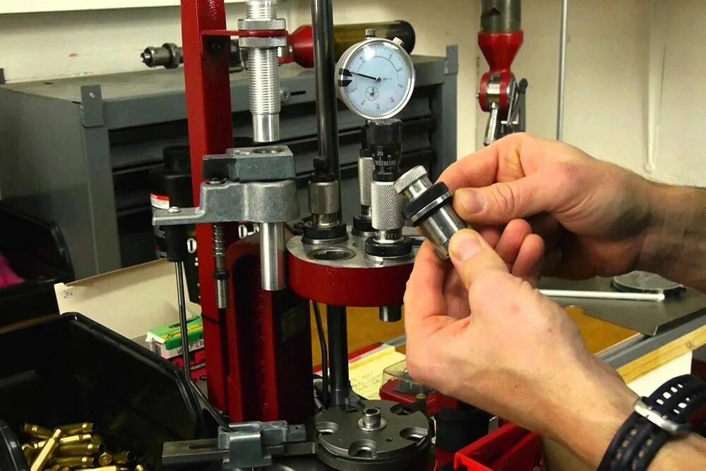 Reloading press