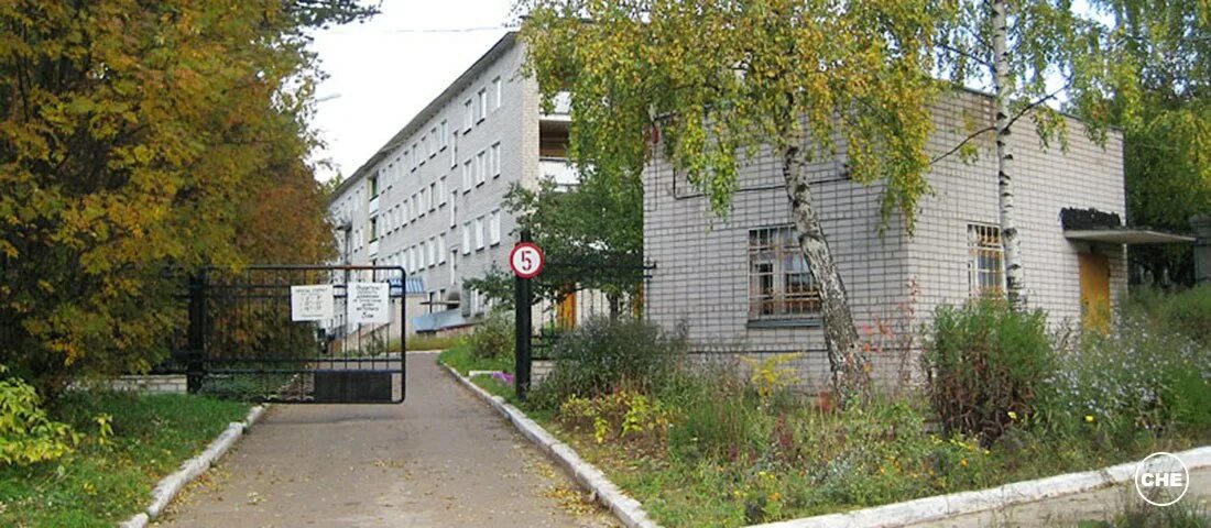 Кирово чепецкий дом интернат для престарелых и инвалидов. Кирово чепецкий дом интернат для престарелых и инвалидов. Кирово чепецкая школа интернат перекоп. Кировский дом интернат для престарелых и инвалидов. Вечерняя школа кирово-чепецк.