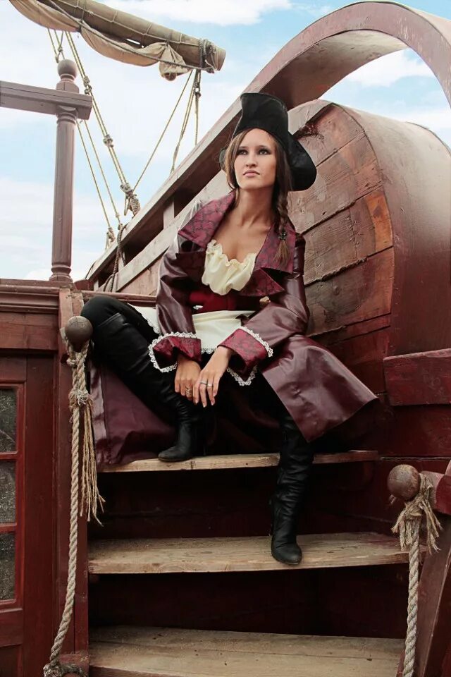 Девушка на корабле как называется. Гальюнная фигура 16 век. Девушка на корабле как называется. Анна морячка кончаковская 2023. Девушка на корабле как называется.