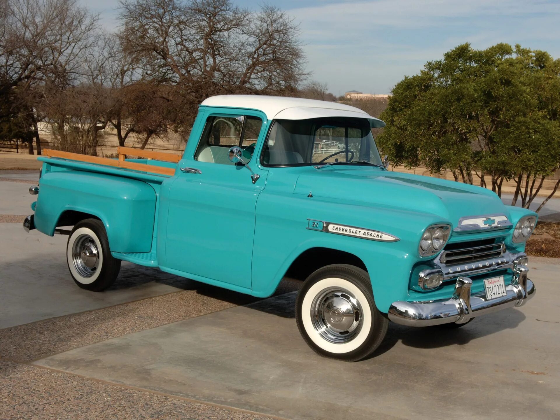 Старый пикапер. Шевроле Апачи 1959. Chevrolet Apache Pickup 1959. Chevrolet 3100 1959. Шевроле пикап 3100 1959.