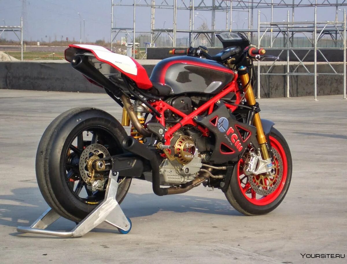 Стритфайтер. Мотоцикл дукати стритфайтер. стрит файтер мотоцикл. custom ducati streetfighter 848. ducati streetfighter v4 custom.