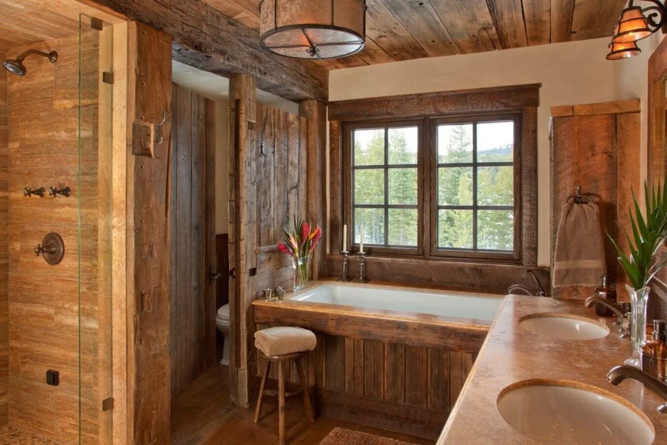 Отделка деревянной комнаты. Ванная в деревянном стиле. Ванная в деревенском стиле. Ванная втжеревянном стиле. Ванная отделанная деревом.