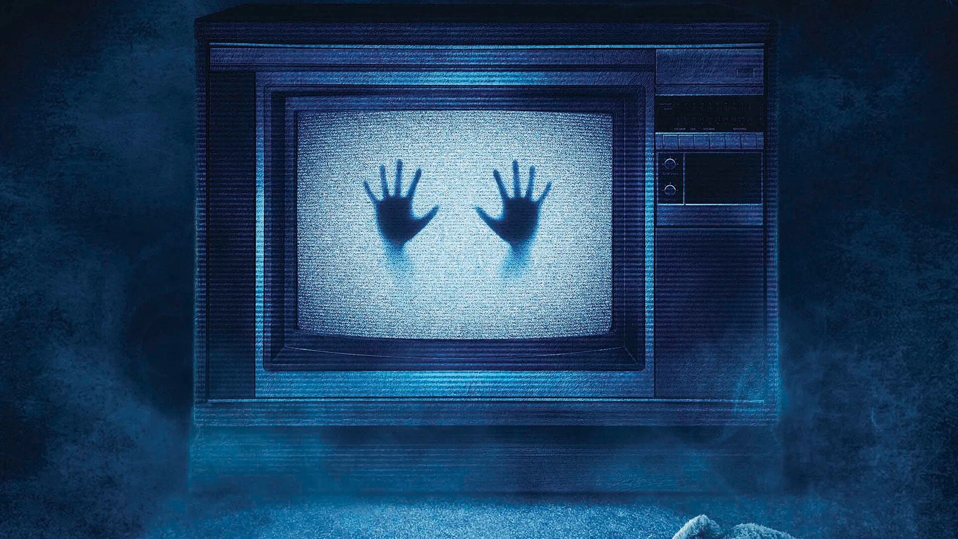 Horror tv. Ночная страшилка фото для детей. Жуткий телевизор. Horror tv. Полтергейст стивена спилберга.