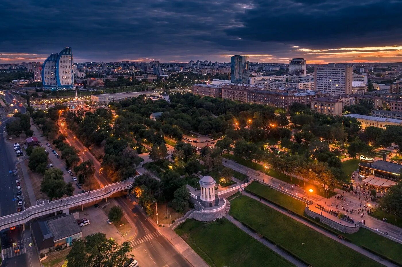 Волгоград современный. Волгоград. Volgograd town. Volgograd town. Волгоград современный город.