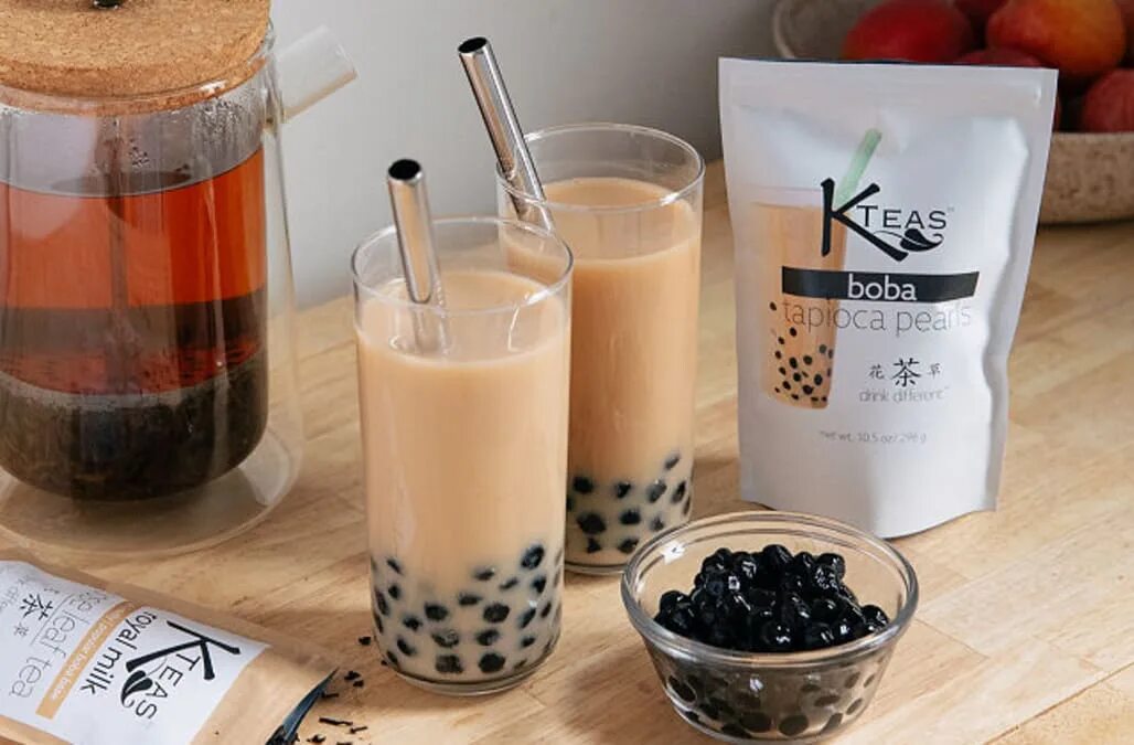 Тапиока купить для бабл. Тапиока Bubble Tea. Шарики тапиоки для Bubble Tea. Стаканы для чая тапиока. Тапиока шарики черные бабл ти.