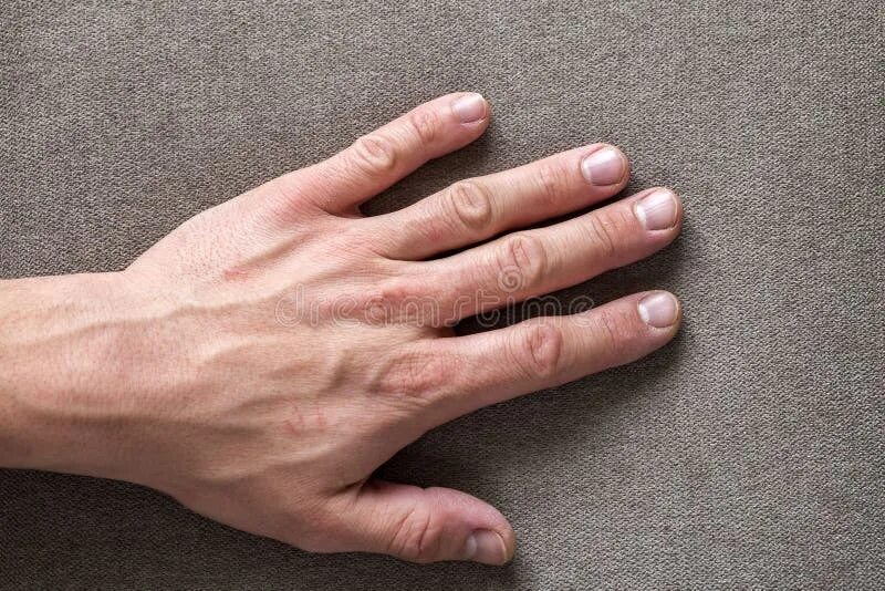 Красивые мужские пальцы. Красивые мужские пальцы рук. Грубые мужские руки. Мужской пальчик