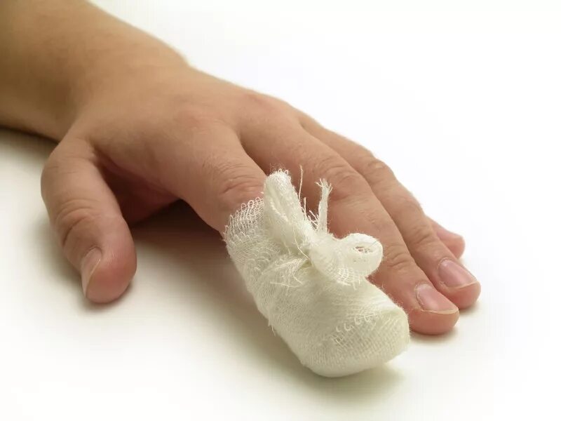 Творчество для малышей зима. Ладошка рисунок. Зимой пальчики. Рисуем пальчиками зима новый год. Осень.