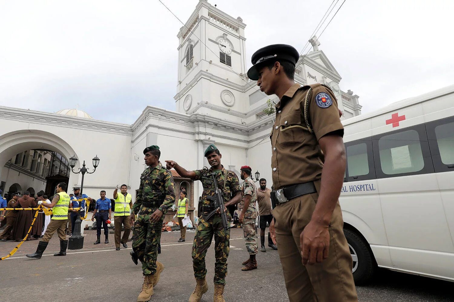 Мирисса шри ланка на карте. Мыс велигама шри ланка. Что происходит на шри ланке сейчас. Что происходит на шри ланке сейчас. Что происходит на шри ланке сейчас.