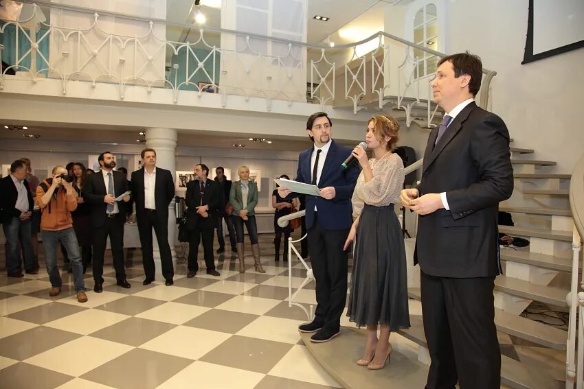 оао дирекция железнодорожных вокзалов. оао дирекция железнодорожных вокзалов. начальник джв. справочно информационное обслуживание на вокзалах. джв ржд.