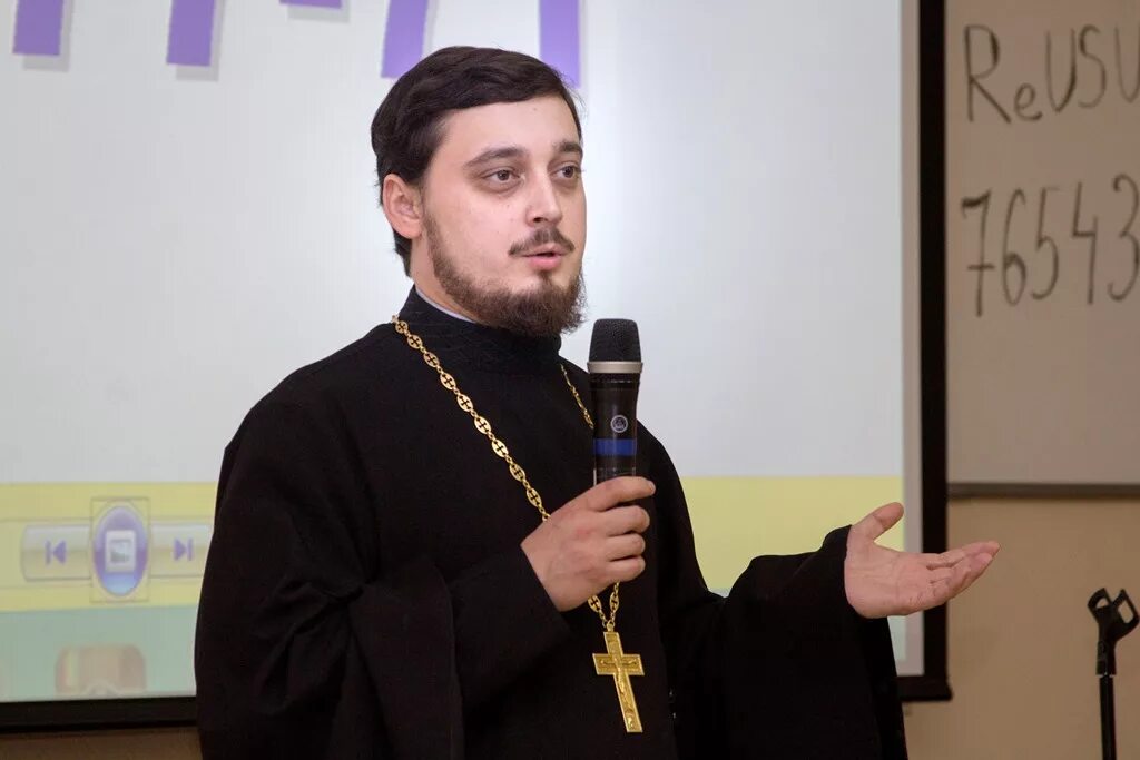 Отец дионисий горовой. Православный священник. Развод батюшки. Таинство венчания отец андрей ткачев. Совет держать православие.