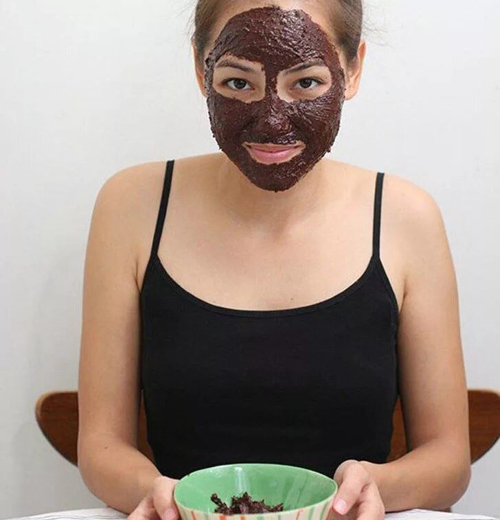 Маска шоколад. Маска для лица. Шоколадная маска. Маска для лица коричневая.