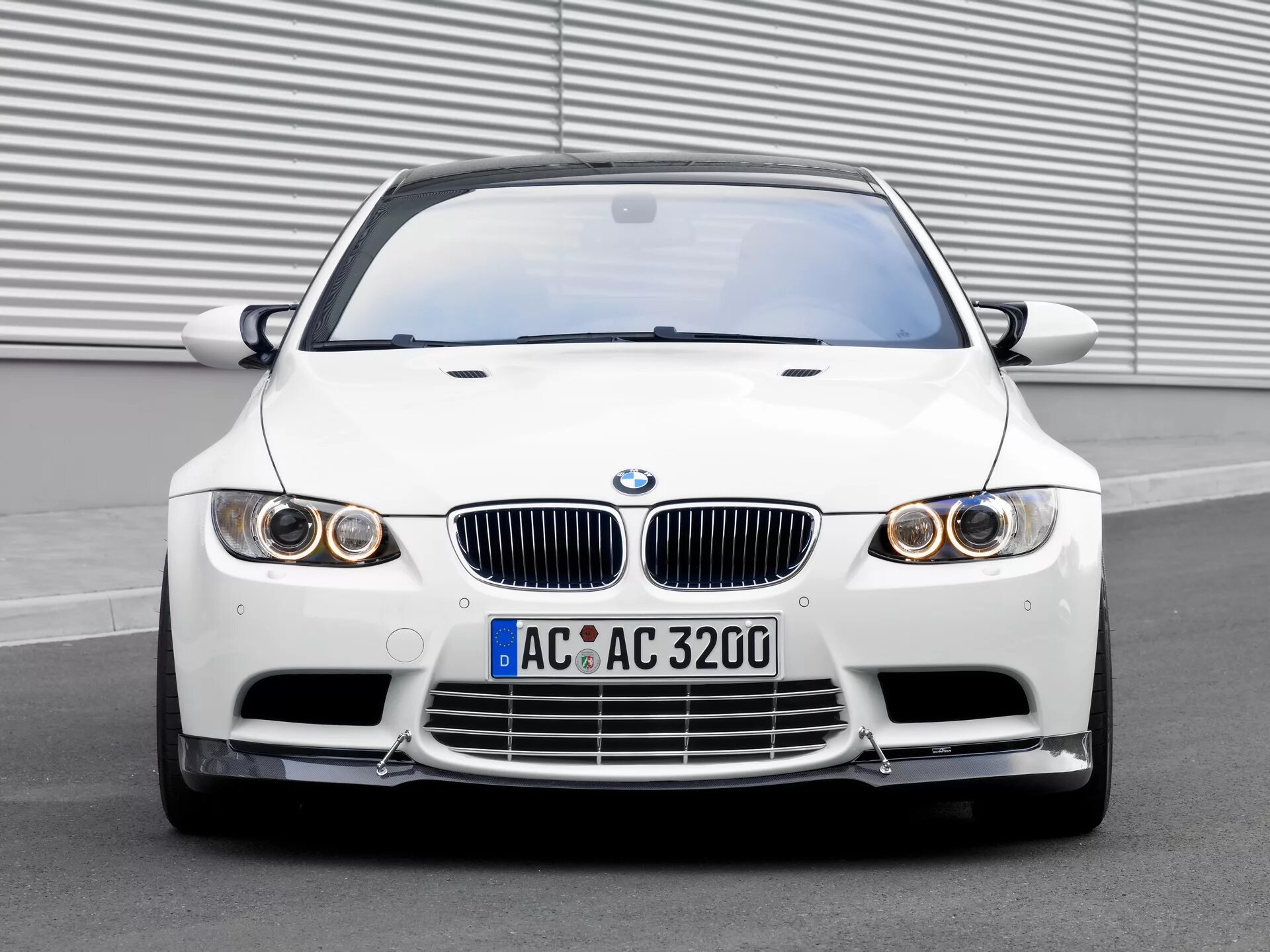 Автомобиль bmw 3. BMW m3 e92. BMW m3 Sport. BMW m3 2007. BMW m3 спереди.