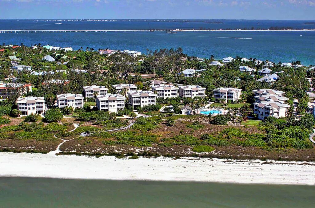 Shell island. Санибел Флорида. Остров Санибел. Остров Санибел Флорида берег. Остров Шелл.