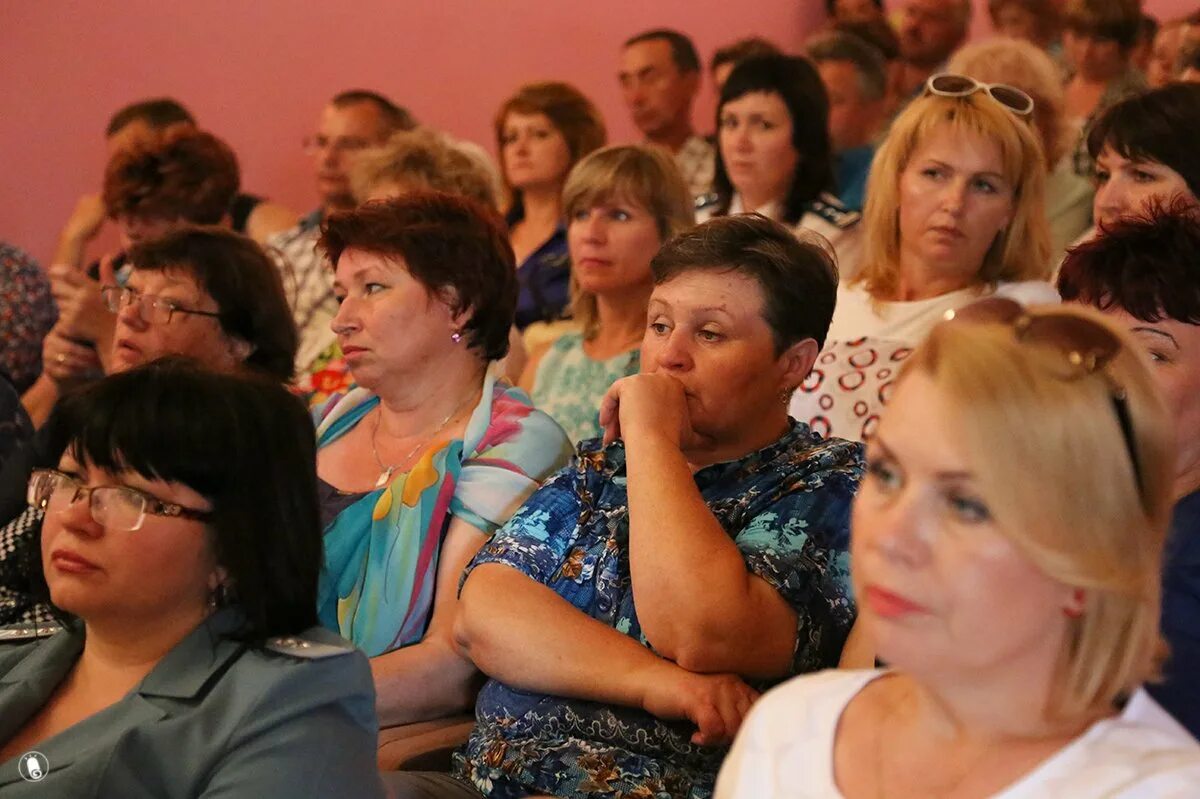 Сайт белогорского суда амурской области. Васильевка Амурская. Учителя Кастанаевская СОШ ,Белогорского района Амурской области. Белогорский городской совет народных депутатов Амурской области.