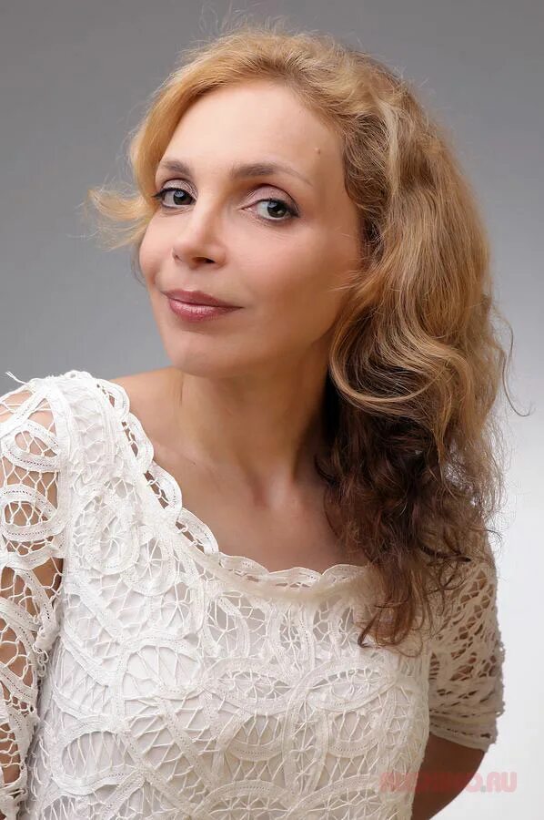 Нина Маслова не смогла увести мужа у беременной Натальи Варлей
