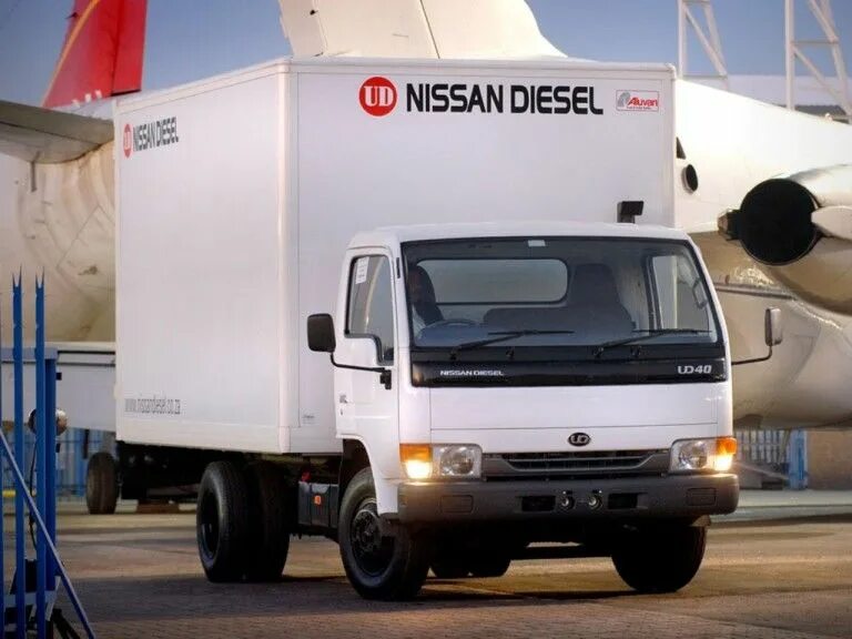 Nissan ud condor. Nissan дизельные. Nissan diesel ud 1983. Nissan diesel condor 680. Nissan дизельные.