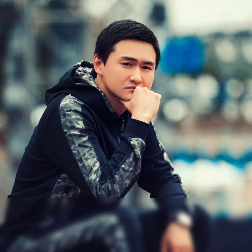 девушка диджей. олендер. казакша хит андер. бесплатные музыка слушать казакша. казакша хит андер.