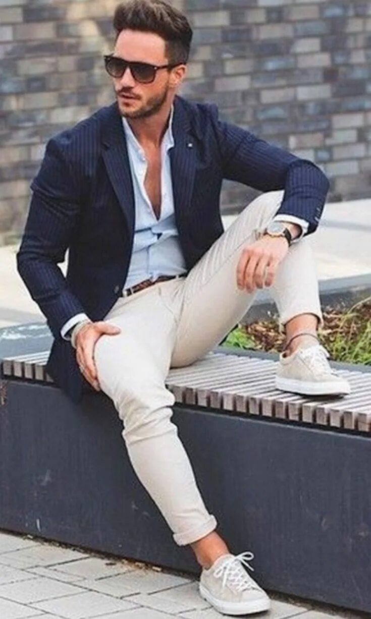 Белые кроссовки пиджак. Мужские образы. Стильный мужчина. Стильный мужской образ. Мужской повседневный стиль.