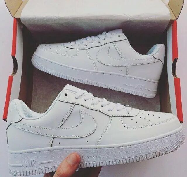 Как отличить air force. Nike Air Force 1. Nike Air Force 2 Low. Nike Air Force 2 White. Nike Air Force 1 оригинал.