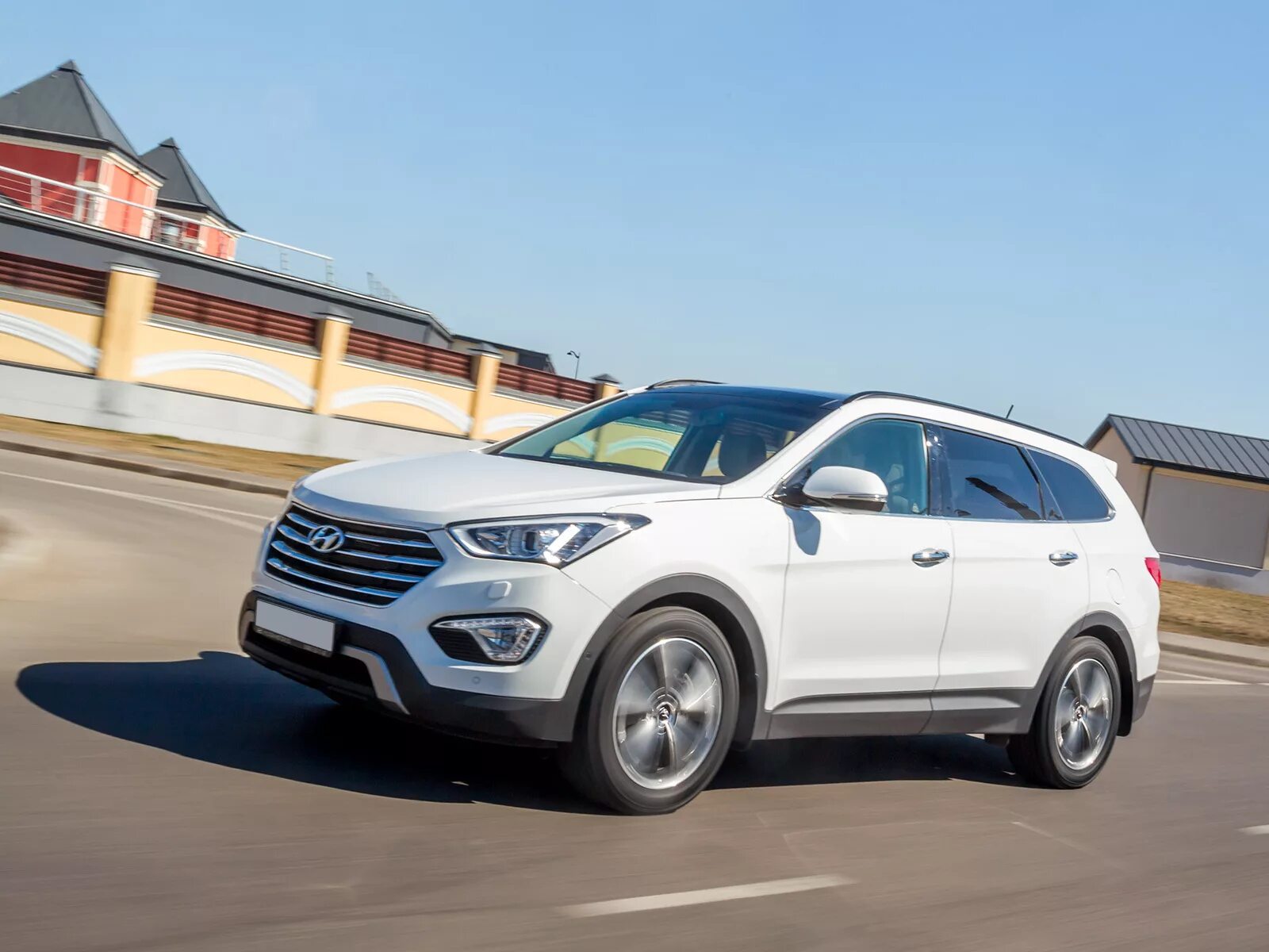 Купить гранд санта. Hyundai Santa Fe DM. Гранд Санта Фе 2022. Hyundai Grand Santa Fe 3. Hyundai Grand Santa Fe белый.