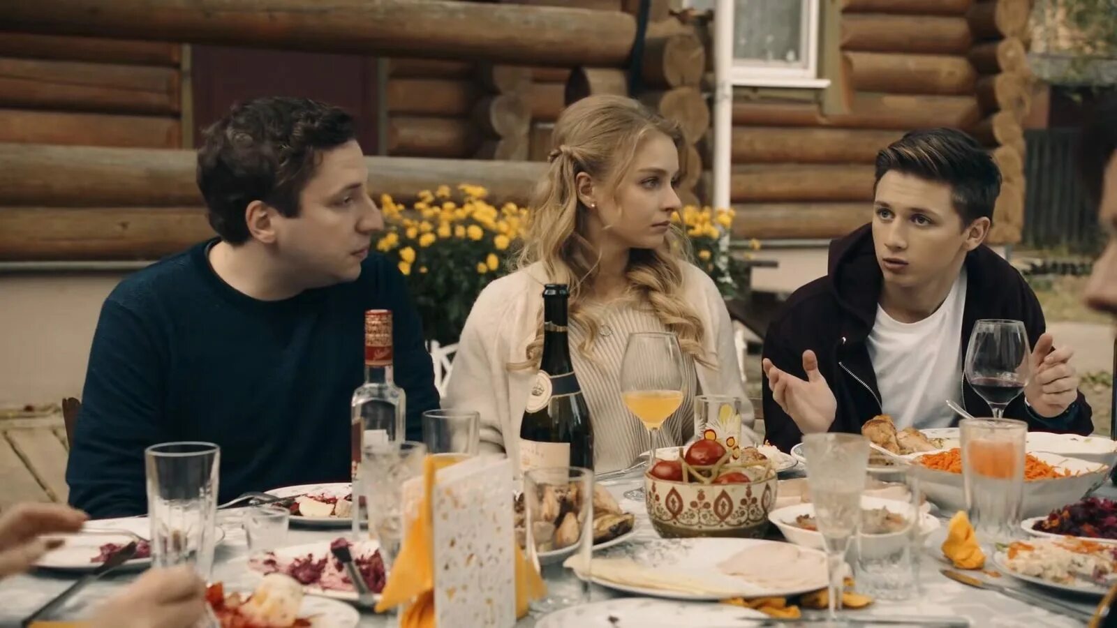 Вероника тимофеева родком. Идеальная семья тнт. Виктор хориняк родком. Бесстыжие сериал 2022. Война семей сериал.