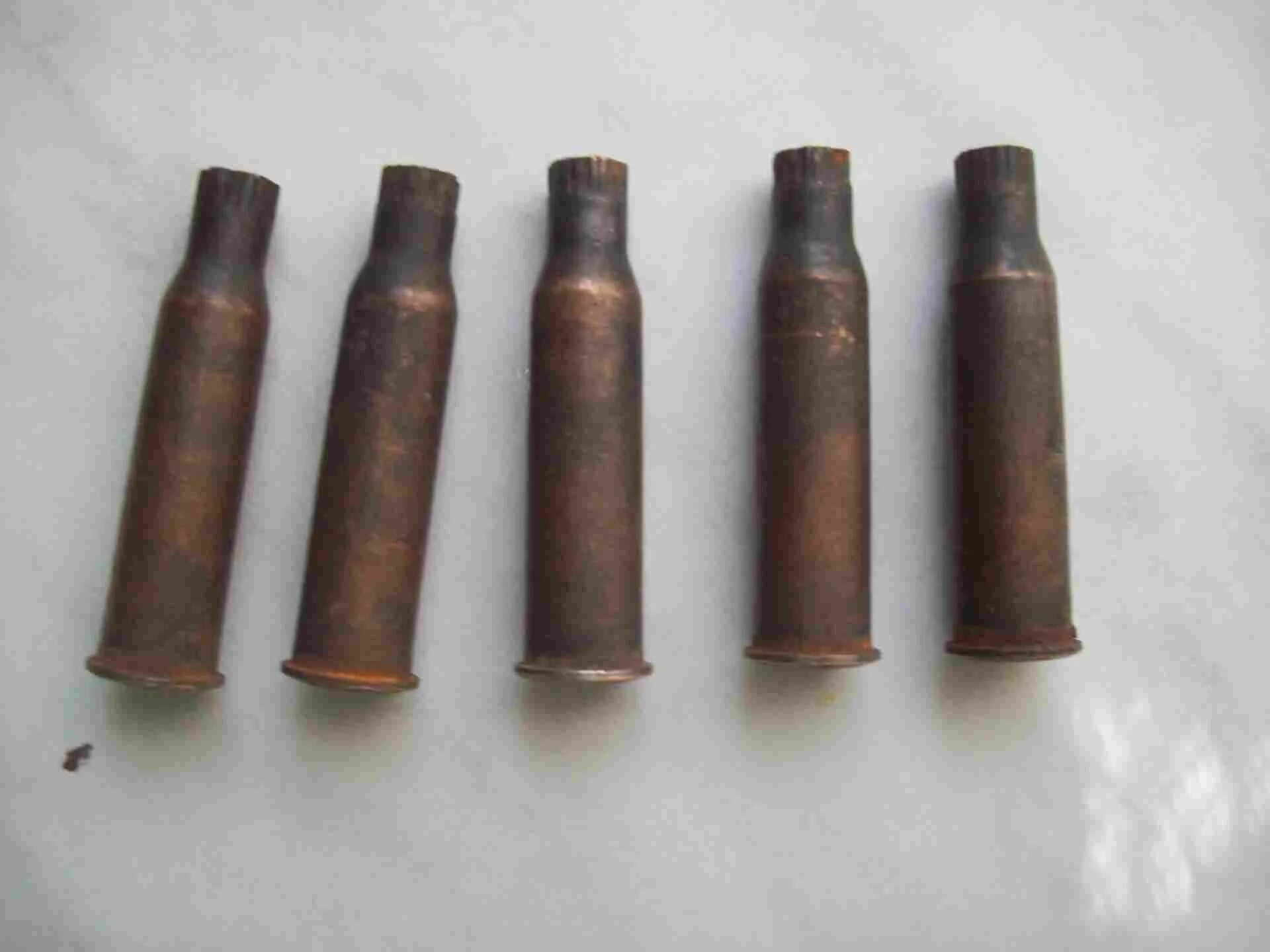 Легенда экспоната гильза 85 мм. Гильза 8a8. Гильза от патрона sв x 1946. 62. Р 635 гильза от чего.