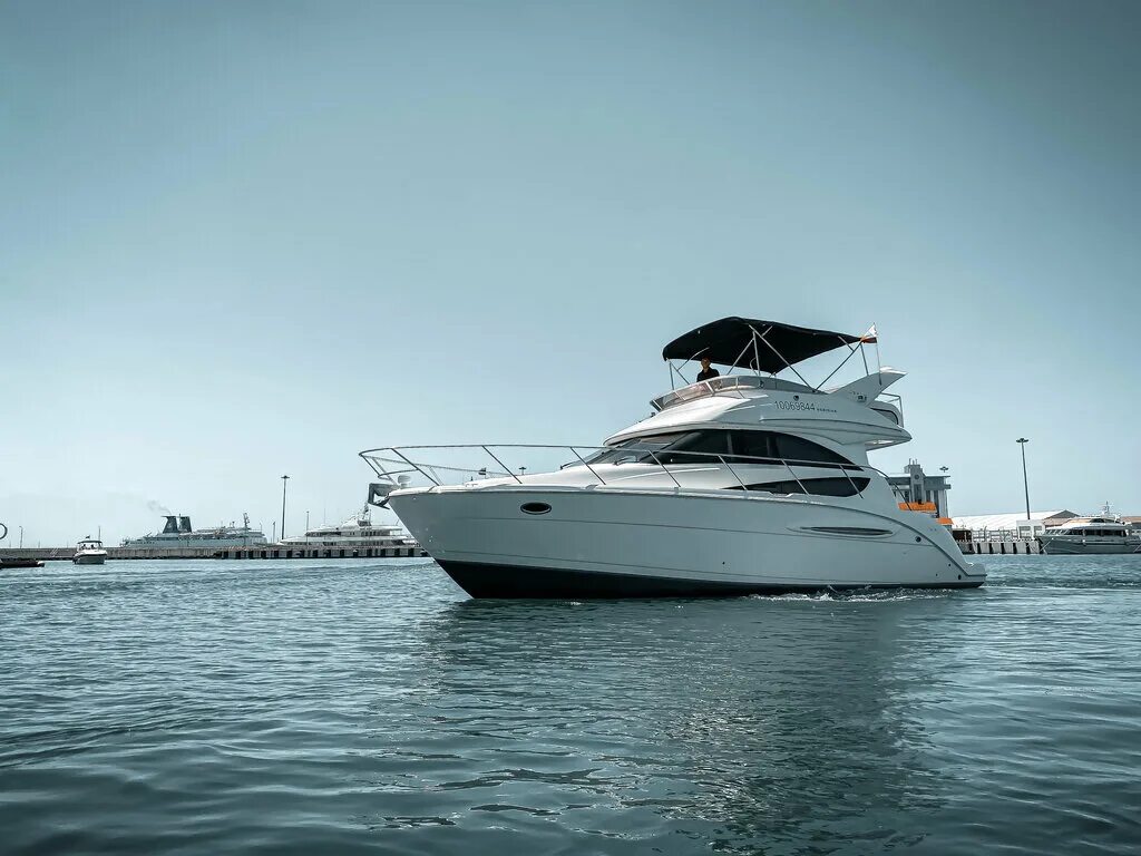 Яхта касабланка сочи. Морпорт сочи яхты. Яхта albert сочи. Яхта астро. Яхта беллини сочи.