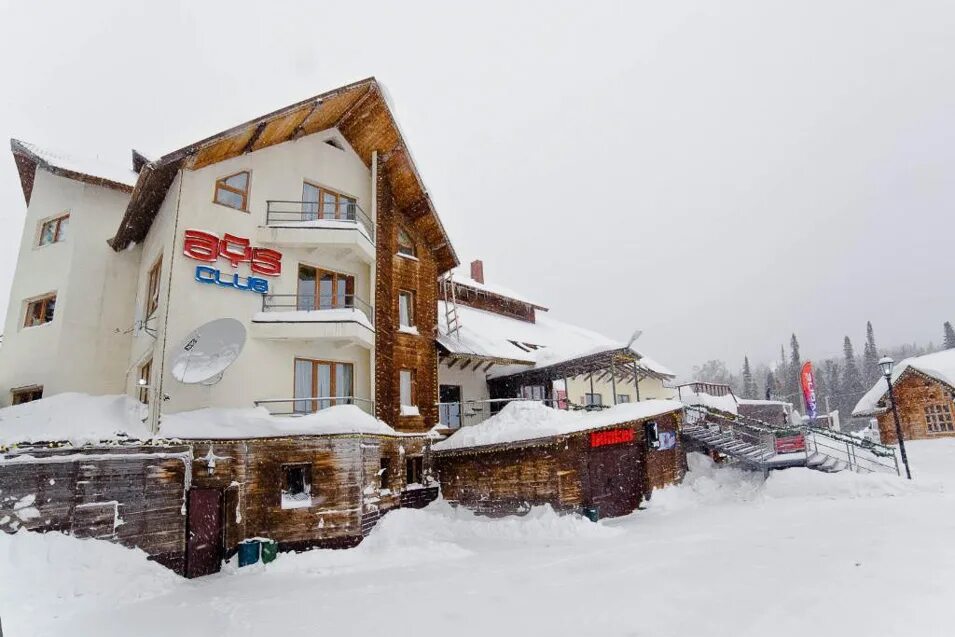 Айс шерегеш. Гостиница ays в шерегеше. Бассейн айс шерегеш. Айс шерегеш. Маунтин клаб шерегеш.