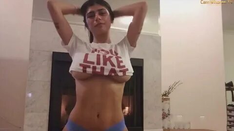 Mia Khalifa Nip Slip And Strip Dancing - HornySimp.