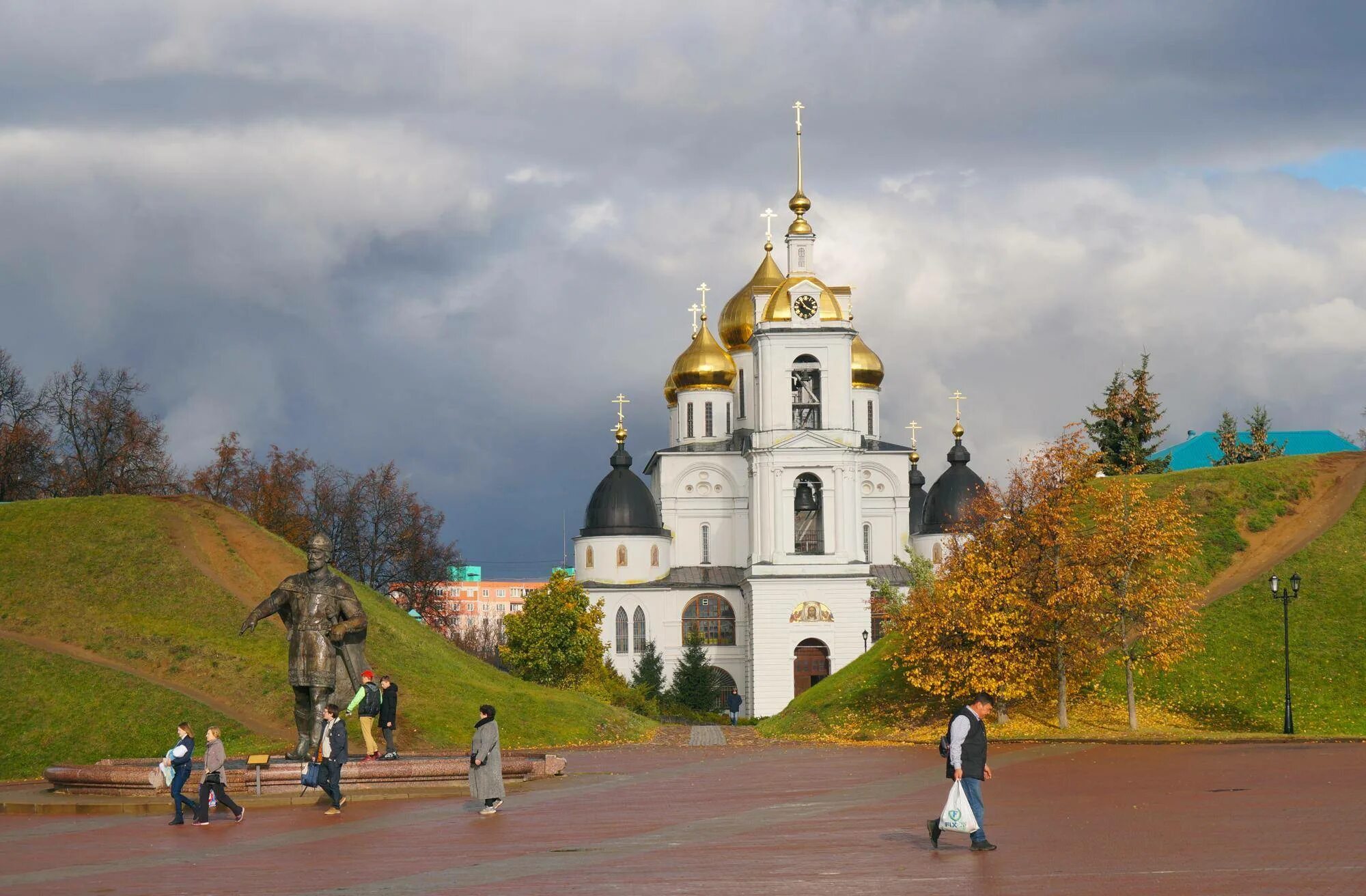 Дмитровский Кремль (музей-заповедник). Дмитров город. Дмитров Московская область. Г. Дмитров (Дмитровский район). Россия московская область дмитров