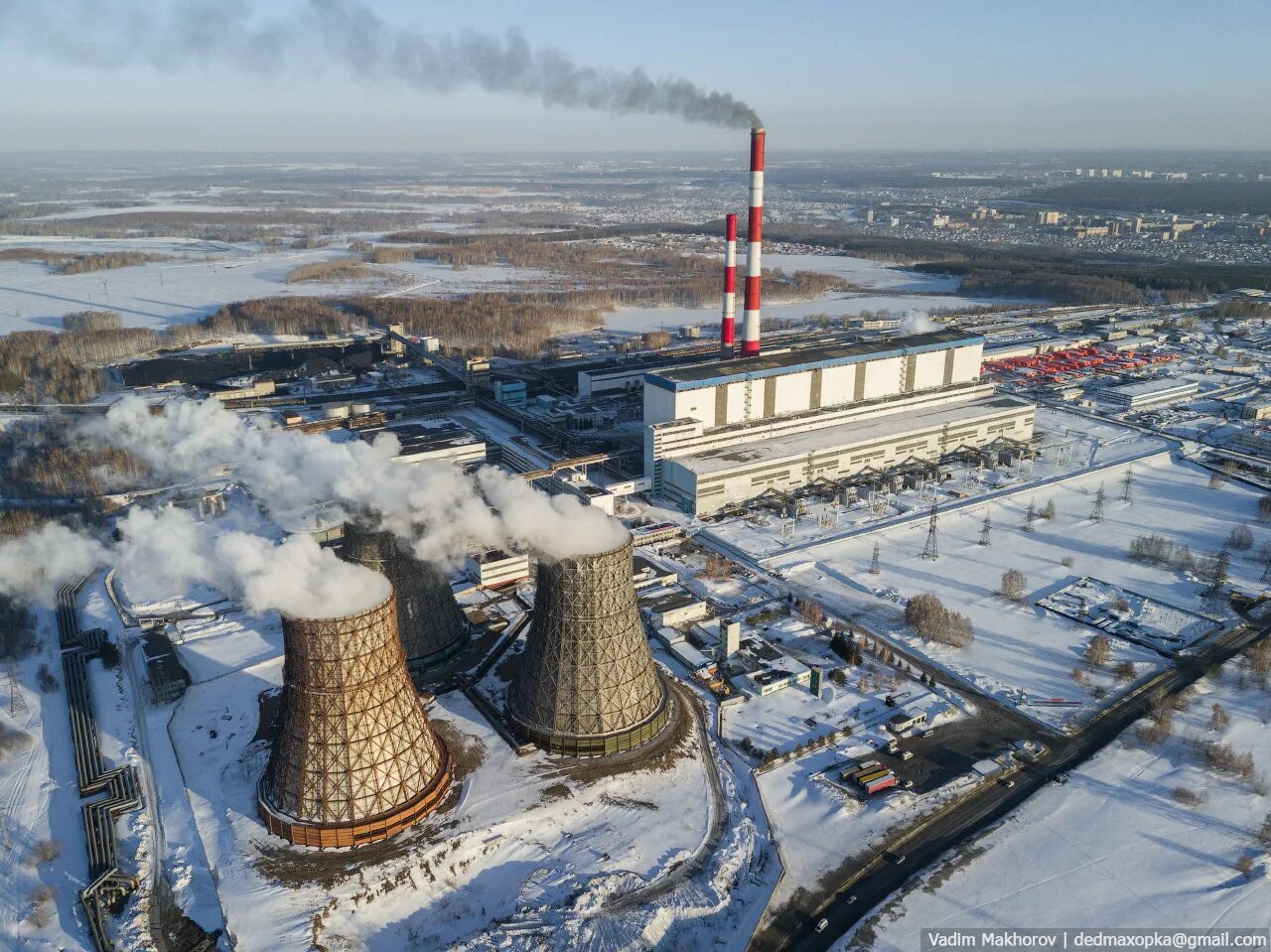 Новосибирская ТЭЦ-5. ТЭЦ 5 Новосибирск территория. Градирни ТЭЦ 5 Новосибирск. Тецт 3 в Новосибирске. Тэц аэс