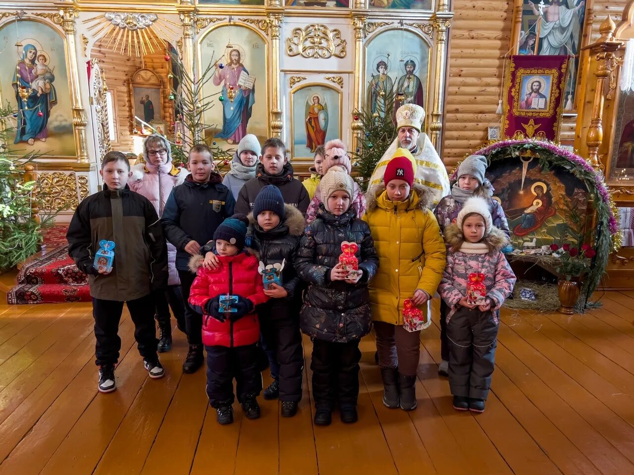 Рождественский поселок тула. Храм рождества христова посёлка рождественский. Р п рождественский. Фировский район село рождество. Федоров двор фировский район.
