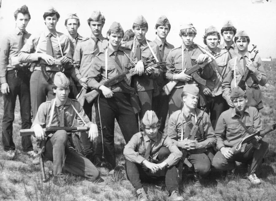 Сайт движение первых зарница. Зарница пионеры ссср. военно-спортивная игра зарница в ссср. зарница в пионерском лагере ссср. зарница в лагере ссср.