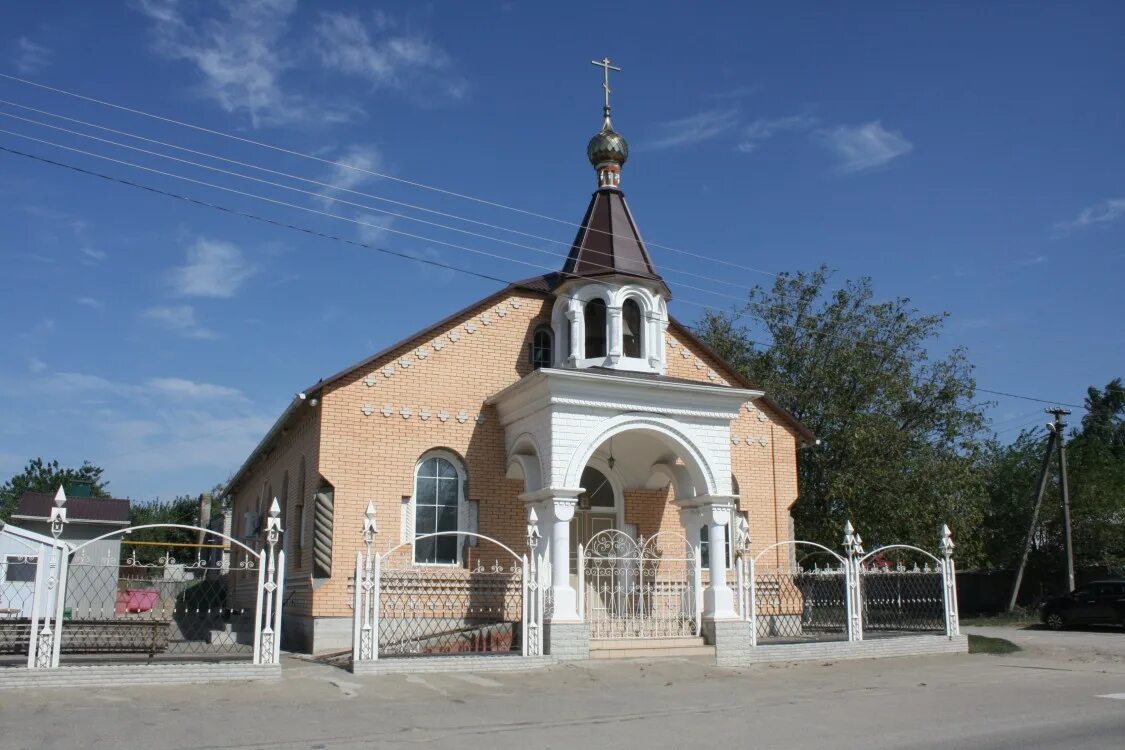 Варениковская храм Георгия Победоносца. Храм Георгия Победоносца ст-ца Варениковская. Храм в станице Варениковской Краснодарского. Станица верьяковская Краснодарский край.