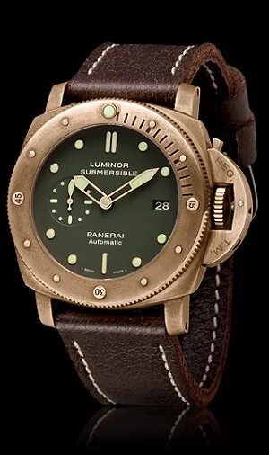 Италия часовой. Panerai Submersible pam00382. Panerai 382 Green. Часы итальянские марки. Часы итальянские бренды.