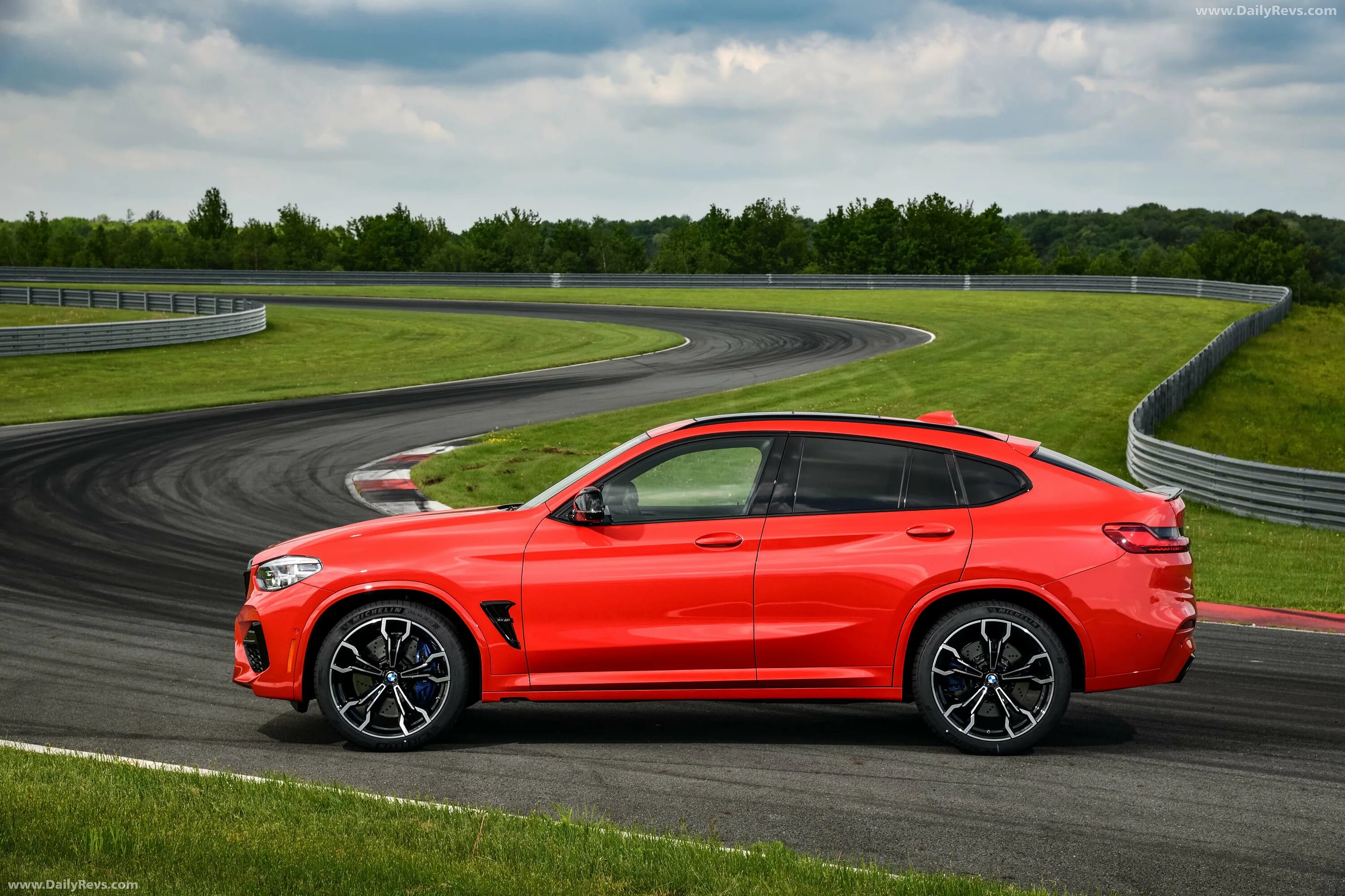 Bmw x4m 2020. Бмв x4m 2020. Bmw x4m 2020. Bmw x4 xdrive20d. Bmw x4m.