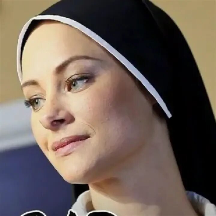 Скверная монахиня фильм 2015. Bad sister фильм 2015. Фильм скверная монахиня 2016. Скверная монахиня (2015) bad sister. Алишия окс монахиня фильм.