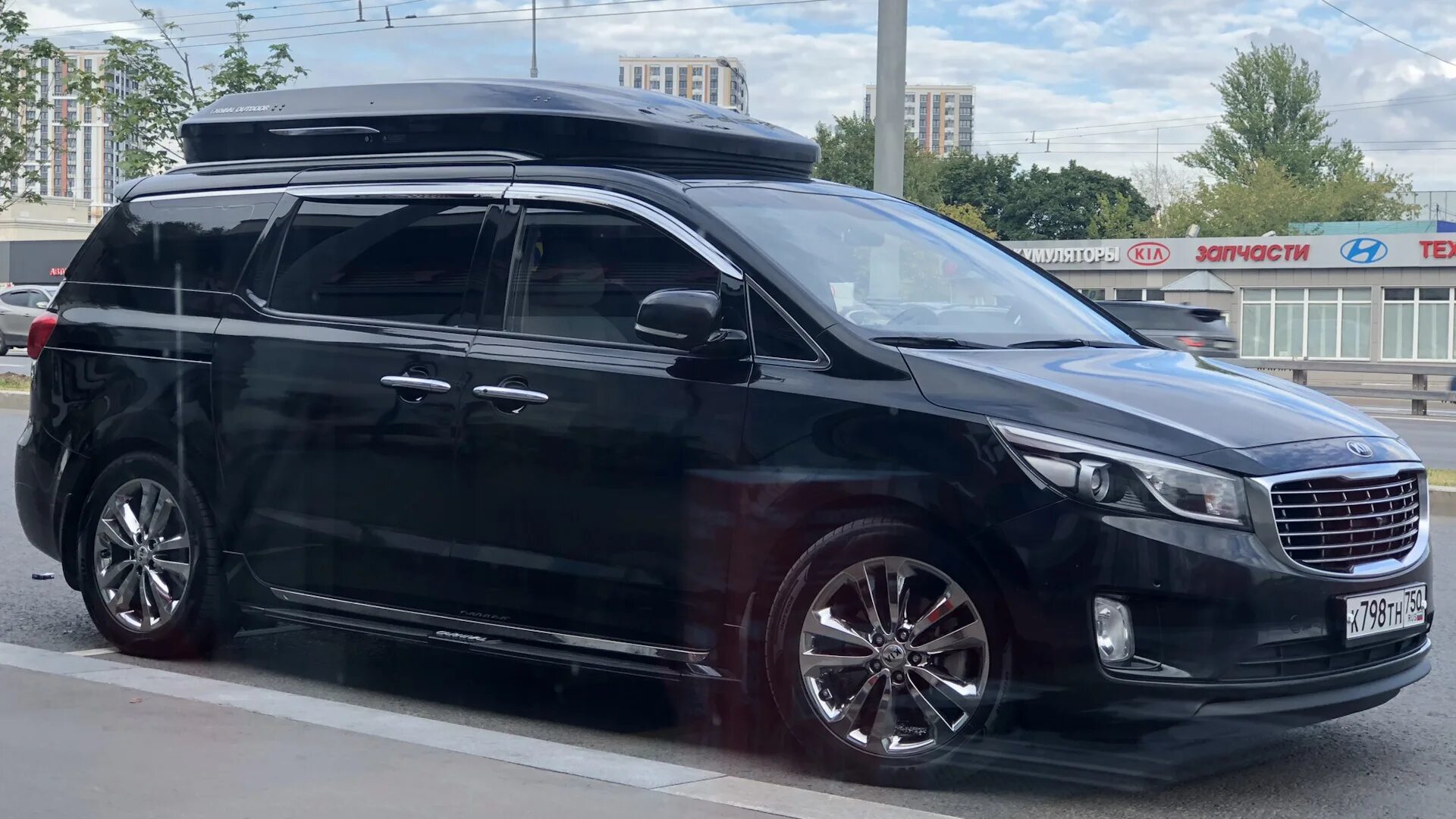 Kia carnival yp. Kia carnival 2017. Kia carnival business. Минивэн киа карнивал 2018. Kia carnival (3g).