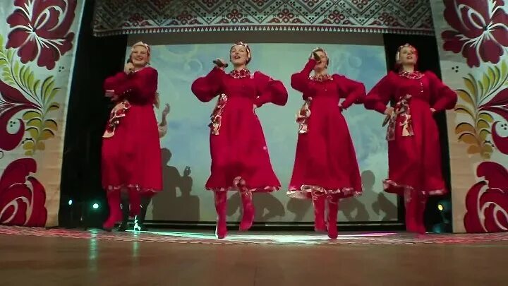 Калинушка песня текст. Молодка, молодка ноты. Ты взойди солнце красное ноты. Песня ой да на заре. Песня ой да на заре.