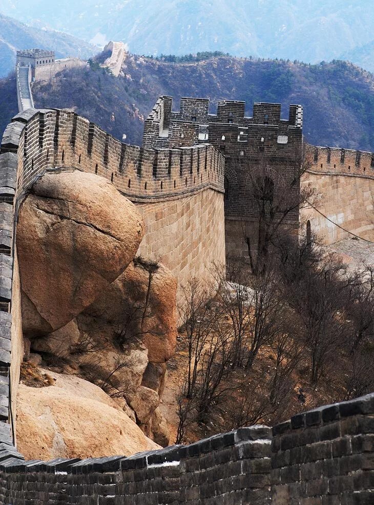 Края китайской стены. Пекин китайская стена. Конец Великой китайской стены. Китай Великая китайская стена конец. Китайская стена в России.
