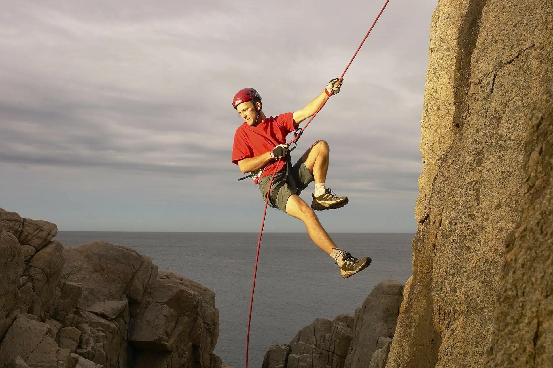 Abseiling перевод