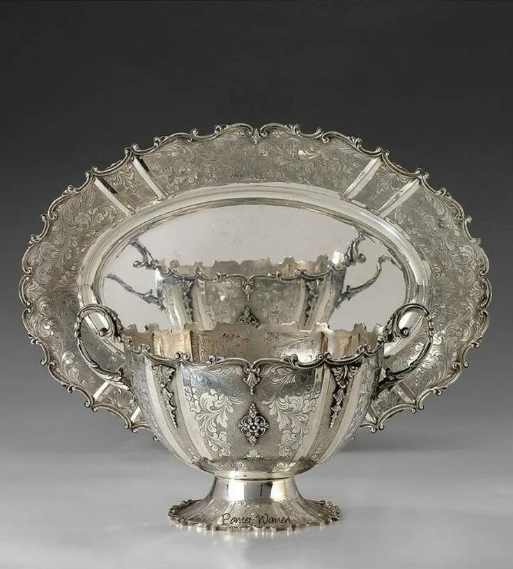 Серебро 19 века. Рококо столовое серебро. Серебро антиквариат. Silver century. Серебряная посуда 17 века.