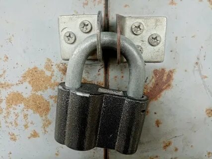 Mine locks