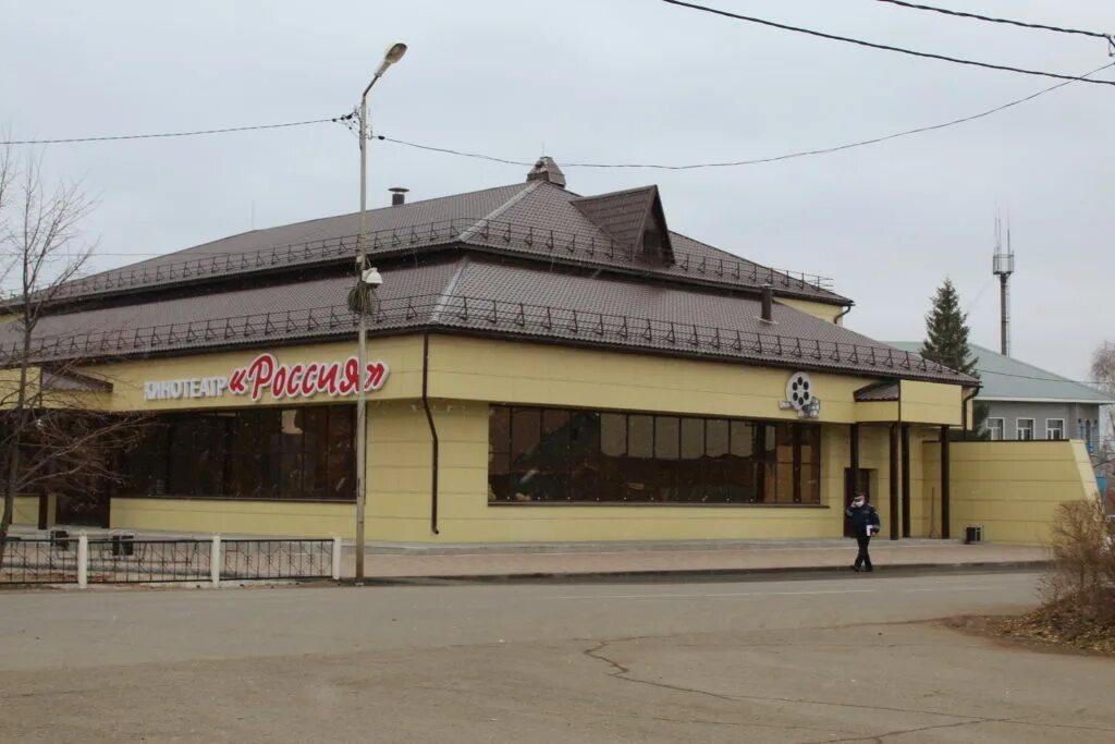 Сорочинск оренбургская область. Гостиница сказка сорочинск. Сорочинск 56. Кинотеатр город сорочинск. Сорочинск 2022.