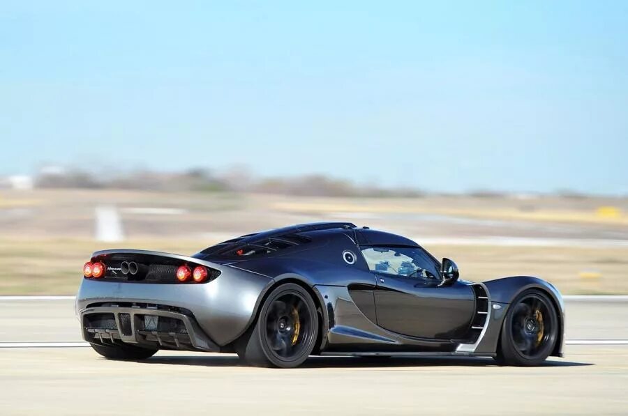 Hennessey venom gt разгон до 100. Aspark гиперкар. Aspark owl 2020. Ssc aero sc/8t. Bugatti 2023.