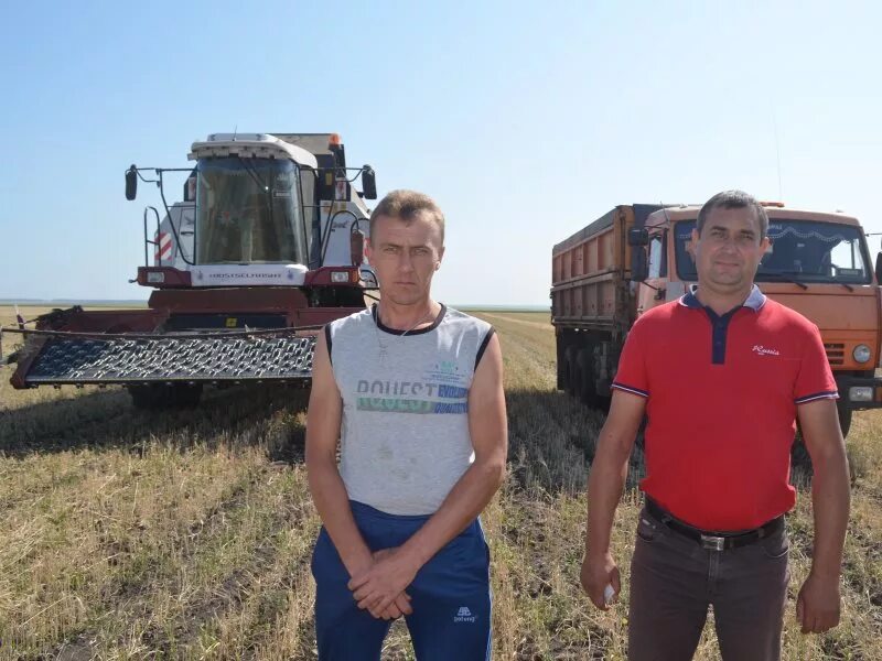 Погода село альшанка екатериновского района саратовской области. Бакуры Саратовской области Екатериновский район. Село Бакуры Екатериновского района. СХПК Екатериновский Екатериновский район Саратовская область. СХПК Заря Токаревского района.