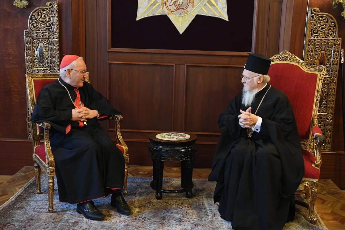 Католический экуменизм. Англиканская архиепископ кентерберийский церковь. Сиро маланкарская церковь. Патриархи католической церкви. Кирилл гундяев и папа римский.