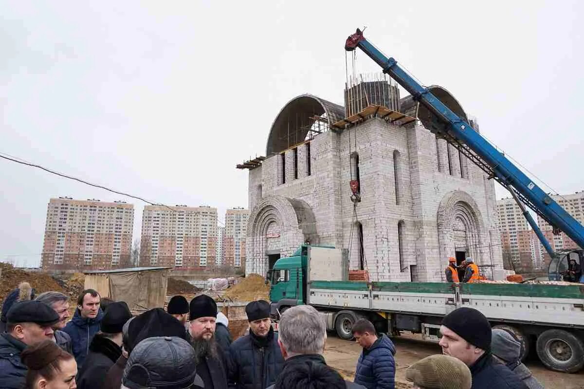 Чимеевская церковь курганская область. В этом году было завершено строительство церкви. Строительство храма в черноголовке. Строящийся храм на братиславской. Храм в волгограде на площади павших борцов.