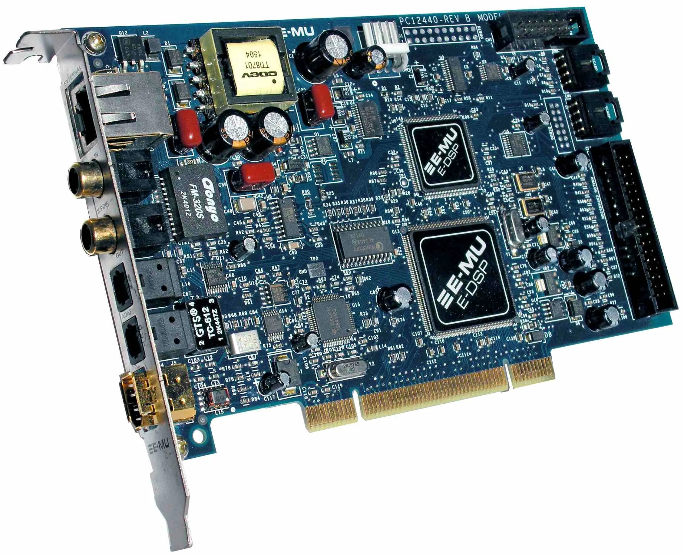 Звуковые карты m. Creative e-mu 1212m. E-mu 1212m PCI. Emu 1212 PCI-E. Внутренняя звуковая карта e-mu 1212m.